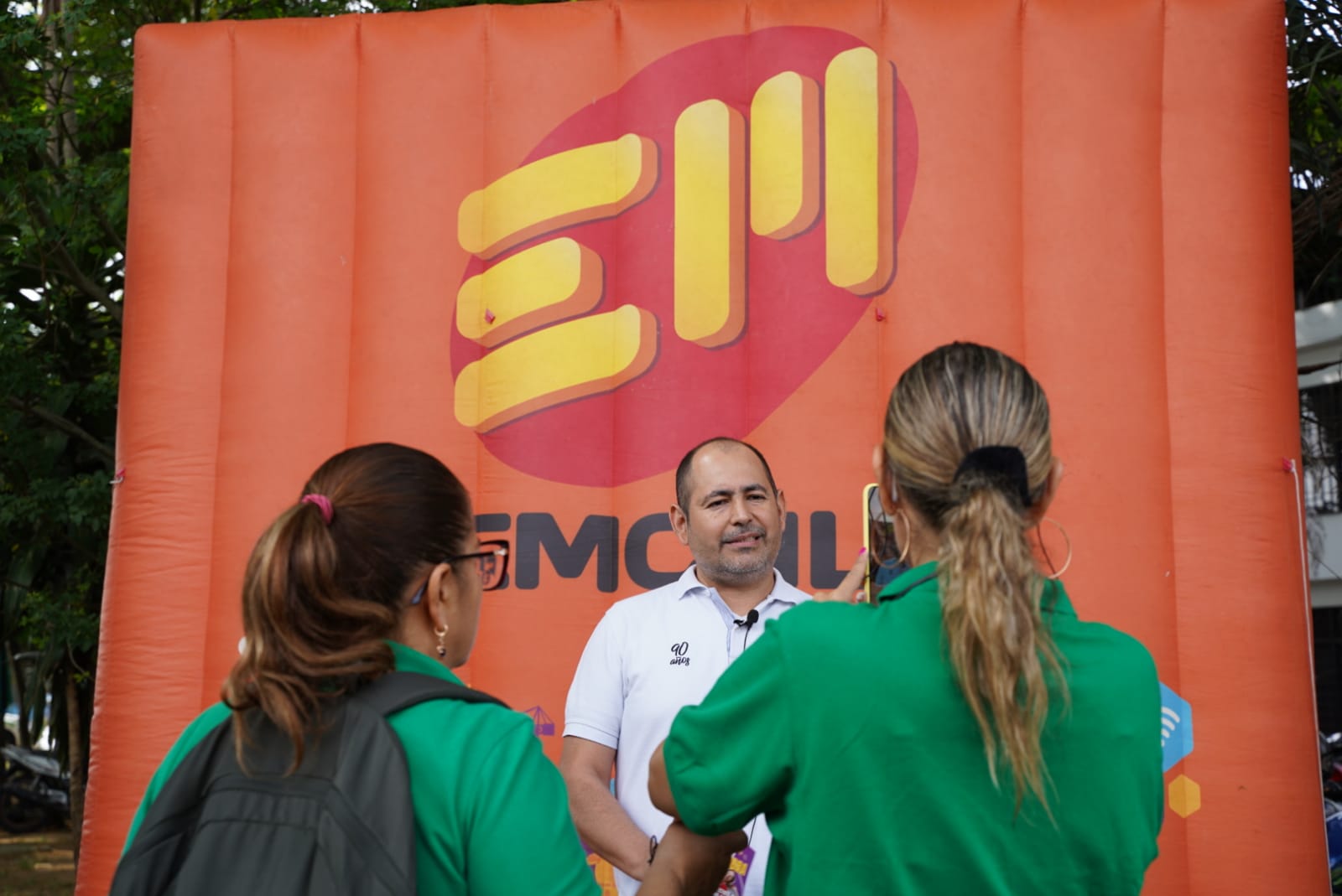 Con la Feria de Servicios de la Alcaldía, Emcali lleva soluciones a los ...
